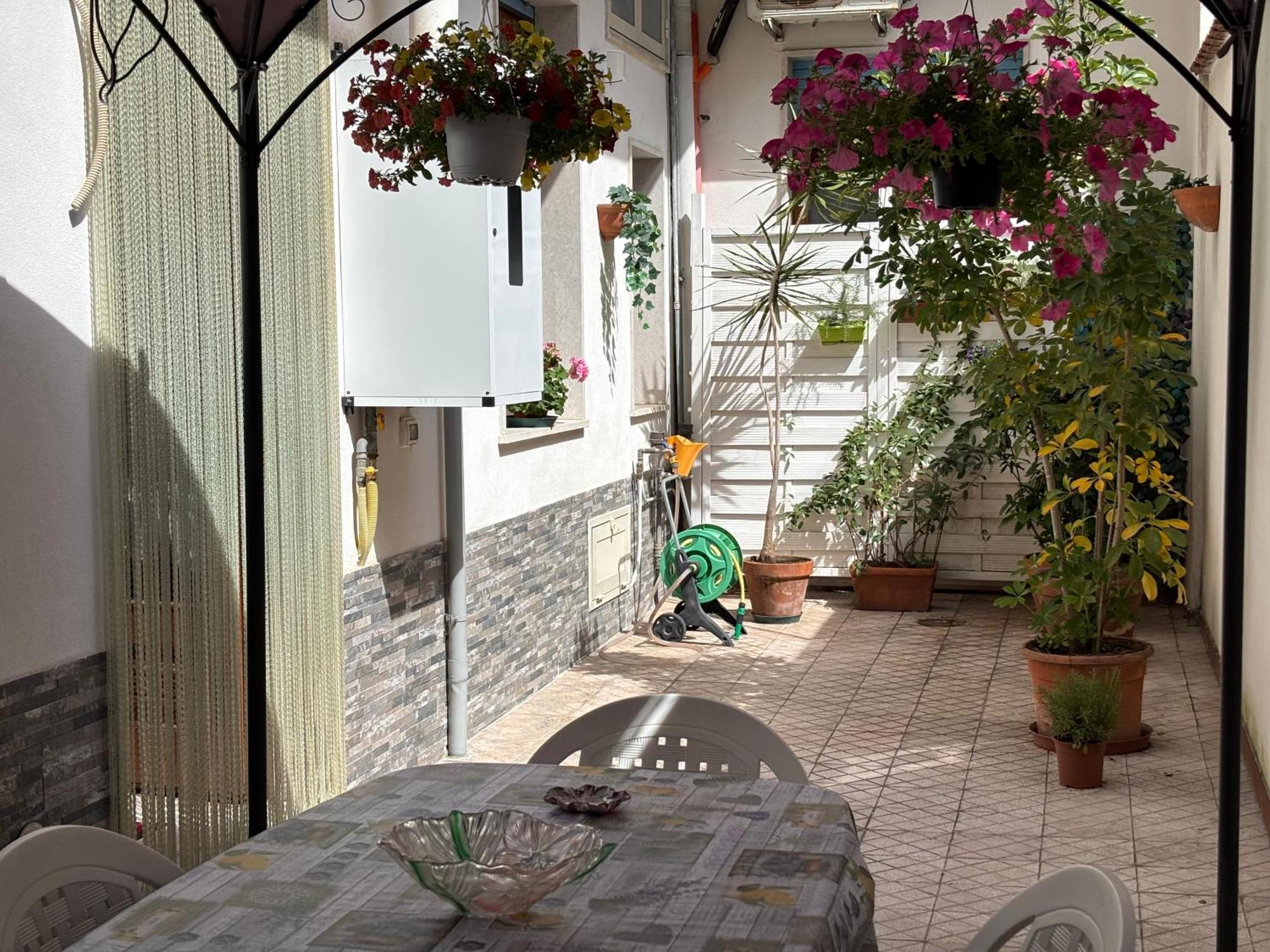 Ferienwohnung Casa Ninetta Riposto Exterior foto